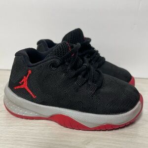 Nike Jordan B Fly Toddler Basketball Shoes 5C  Black Red 881447-015